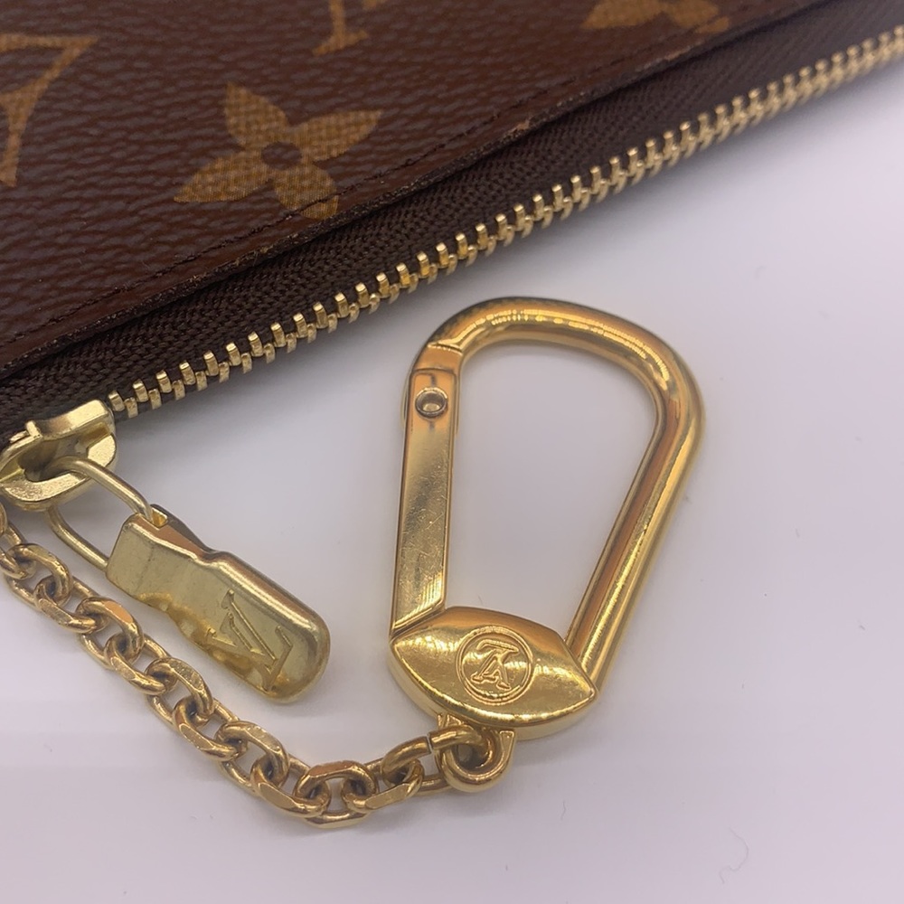 Authentic Louis Vuitton Key Pouch - Picture 3 of 4